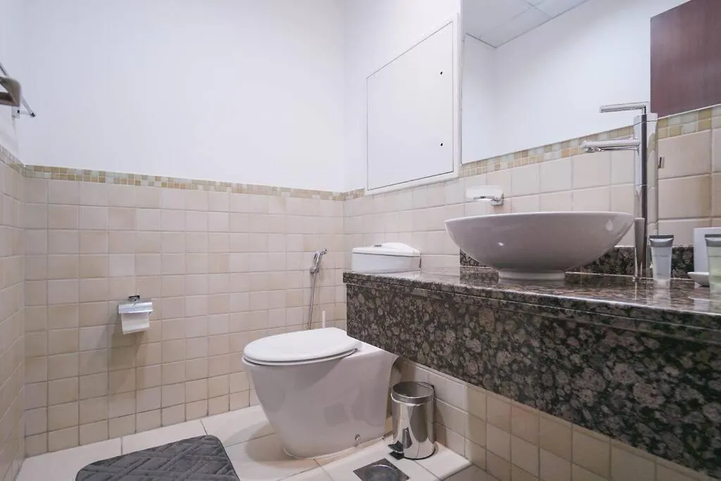 Stonetree - Furnished 1Br Apartment Near The Beach Dubai 0*,